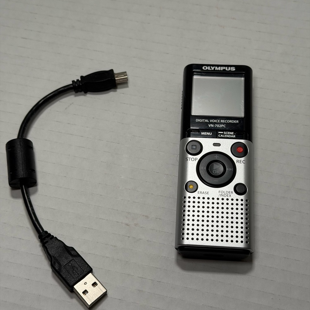 Olympus Digital Voice Recorder VN-702 PC Tested Workin Mini With Cable